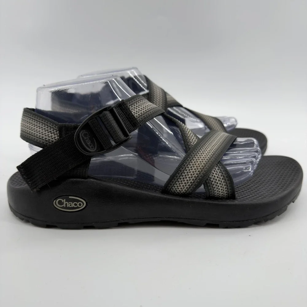 Chaco Z1 Classic Mens Sandals Size 10 Black Gray Strappy Sport Hiking Water Shoe